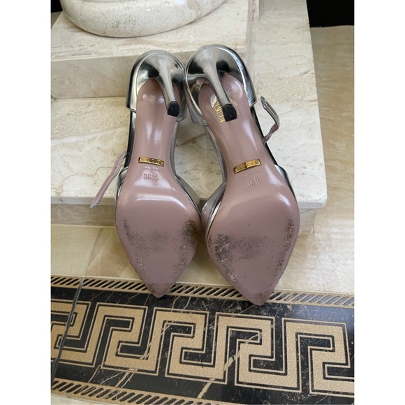 🤍Metallic Silver Leather Studded T Strap Pumps🤍 - Picture 4 of 9